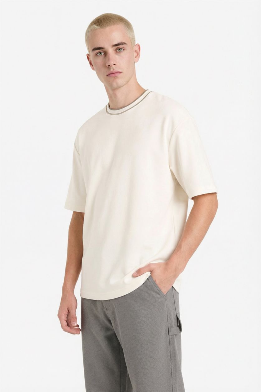 رجال بيج فاتح تيشيرت قطن نص ردن اوفر سايز بياخة مستديرة