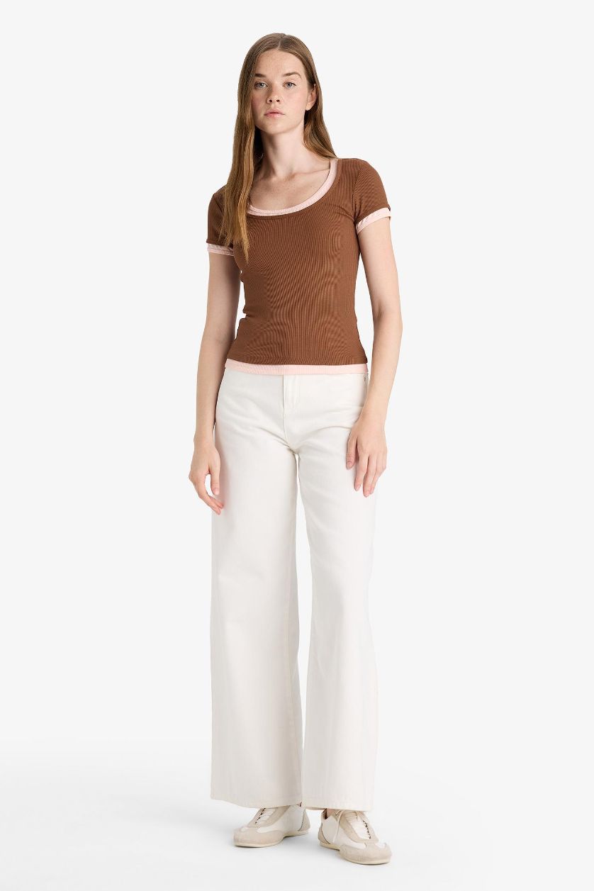 Woman Brown تيشيرت نص ردن مضلع وباخة U