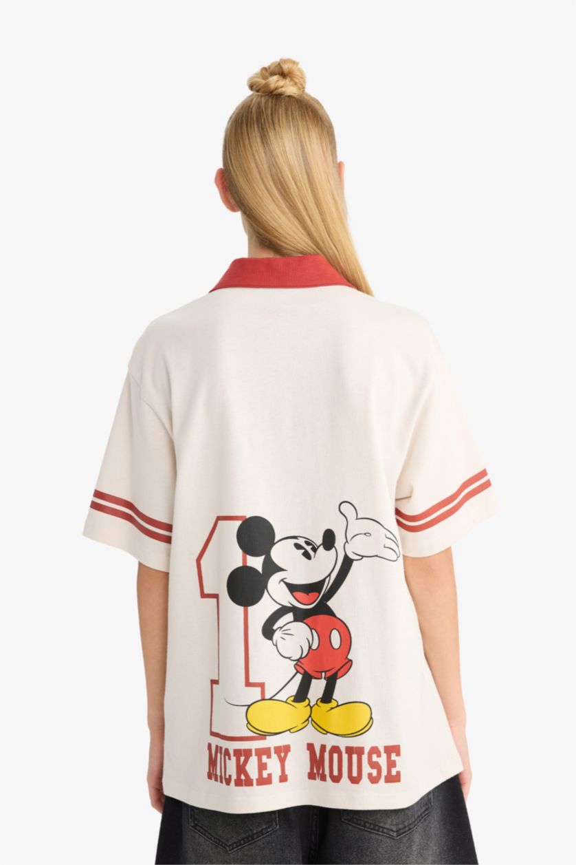Kadın Taş Disney Mickey & Minnie Oversize Geniş Kalıp Polo Yaka Sırt Baskılı Kısa Kollu Tişört
