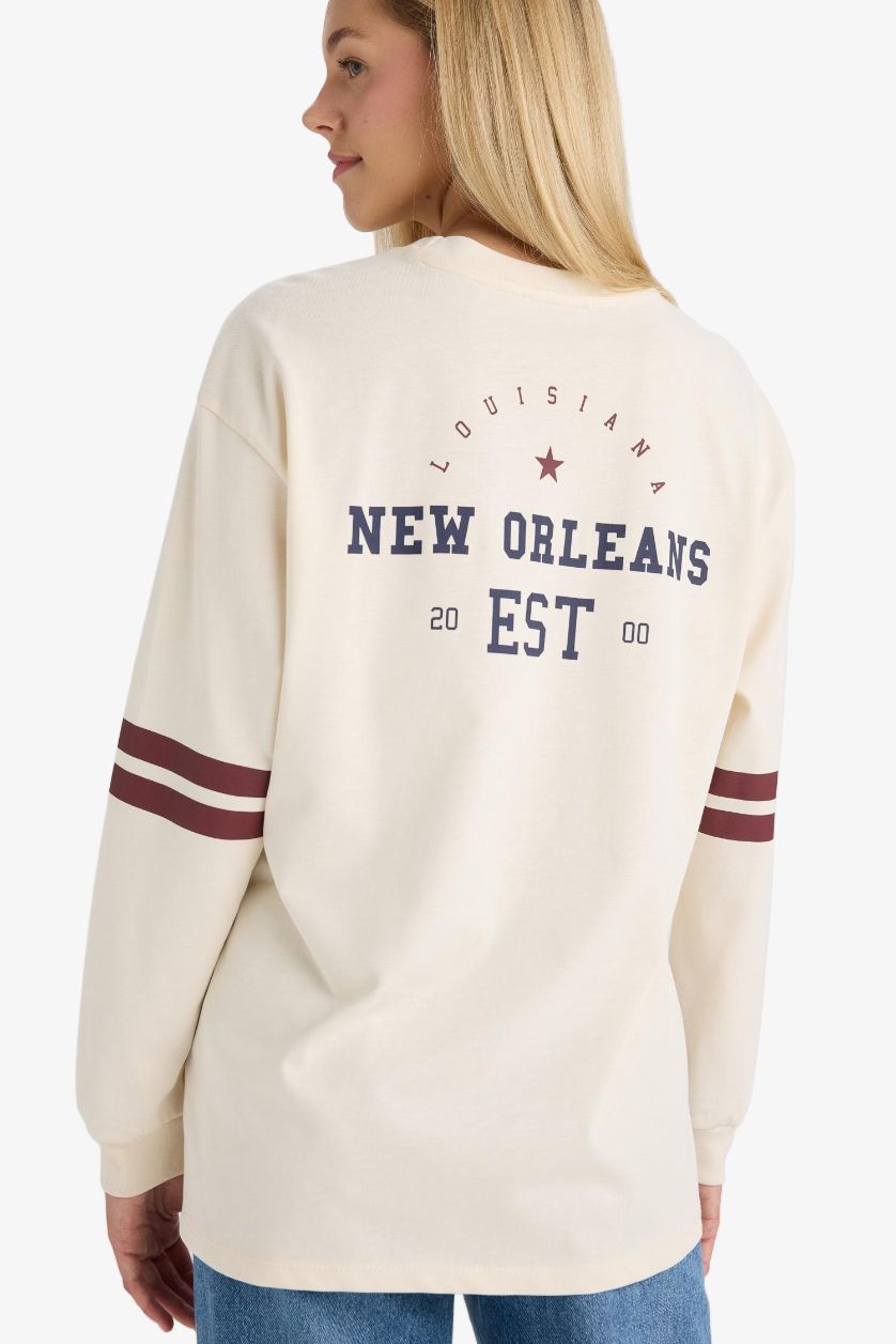 WOMAN Light Stone Loose Fit Printed Long Sleeve Sweatshirt