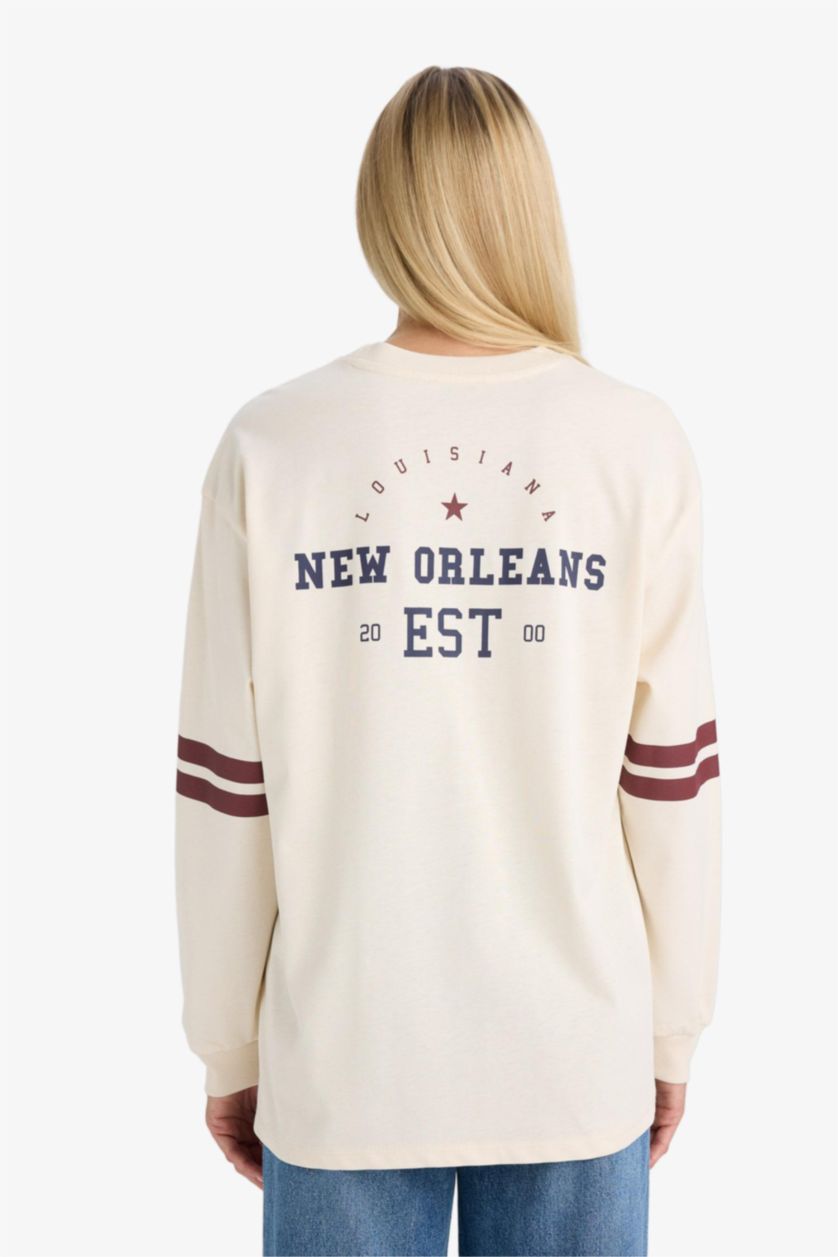 WOMAN Light Stone Loose Fit Printed Long Sleeve Sweatshirt