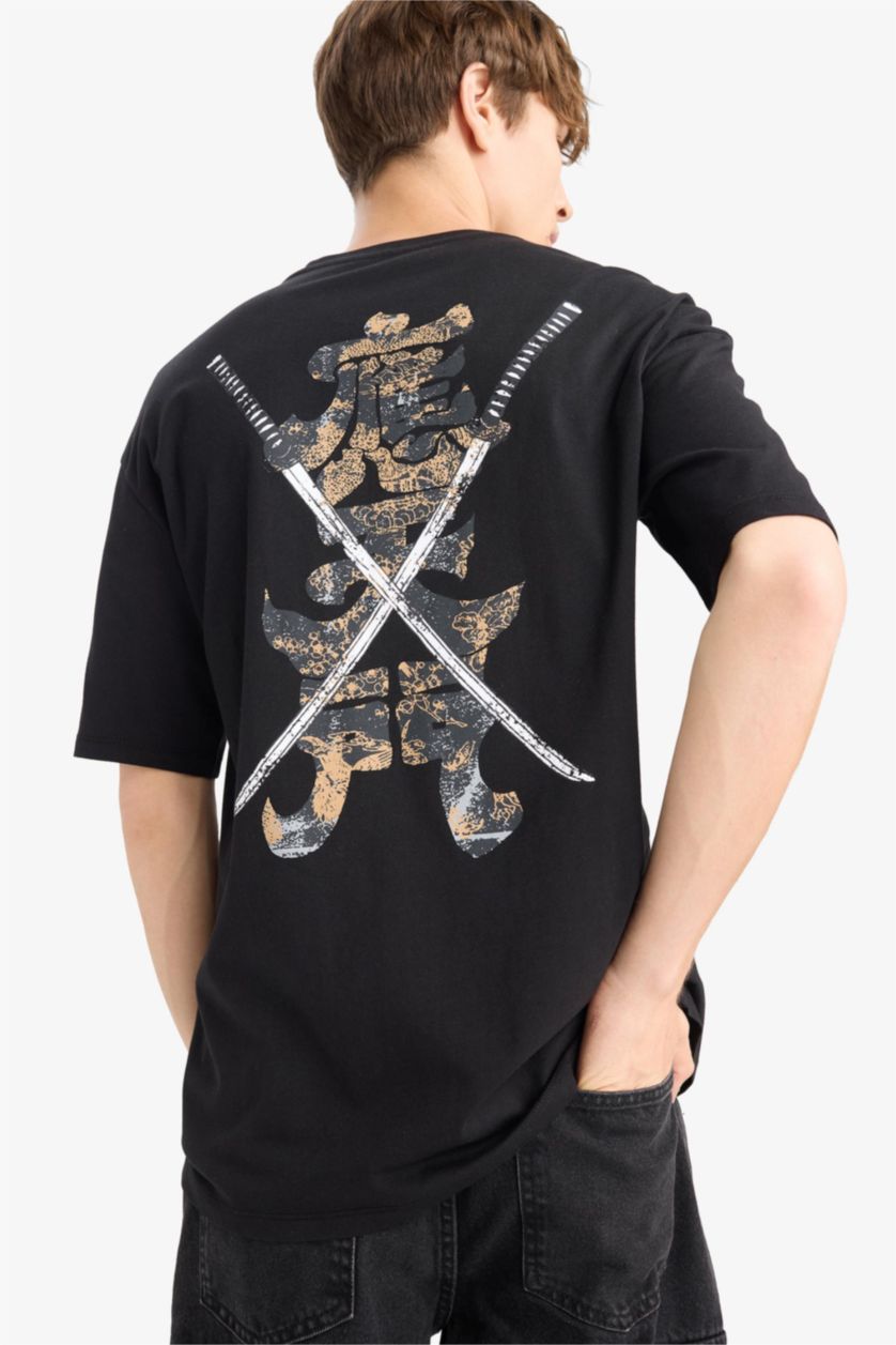 Erkek Siyah %100 Pamuk Sırt Baskılı Tişört