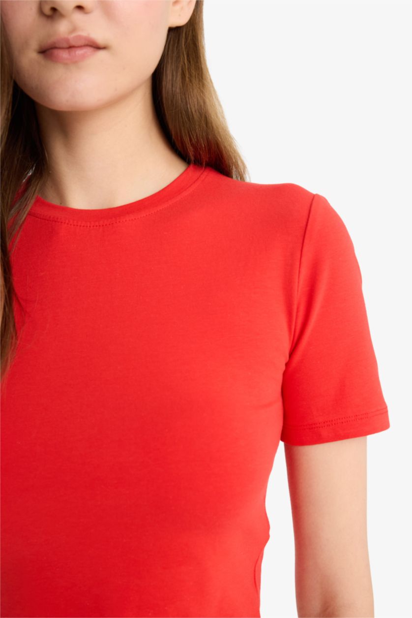 Kadın Kırmızı Fitted Crop Basic Düz Kırmızı Kısa Kollu Tişört