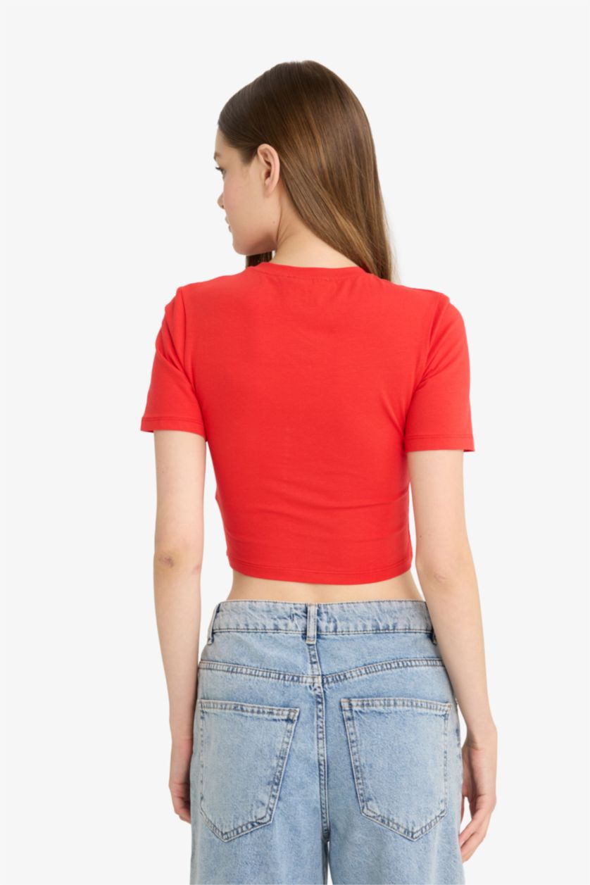 Kadın Kırmızı Fitted Crop Basic Düz Kırmızı Kısa Kollu Tişört