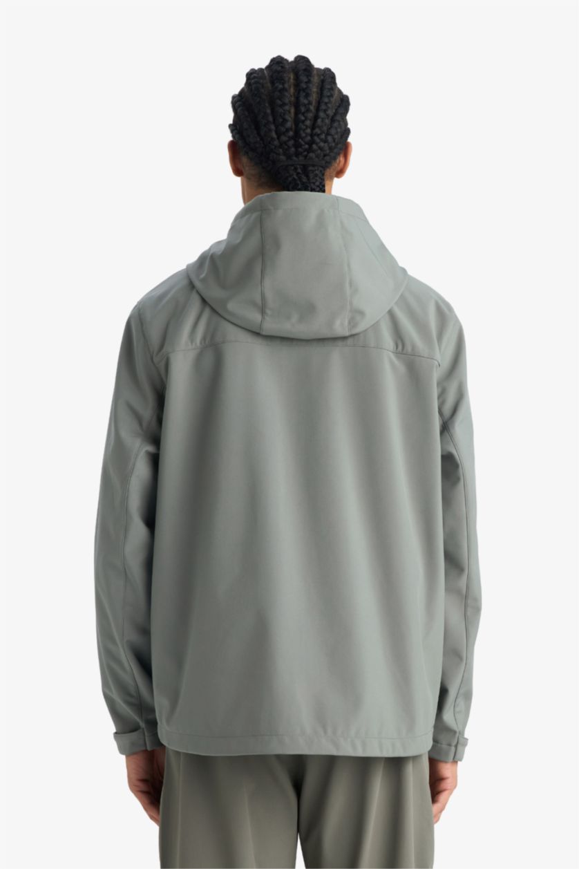 Erkek Açık Haki 	Rüzgar Geçirmez Su İtici 	 Regular Fıt Kapüşonlu Fermuarlı Mont