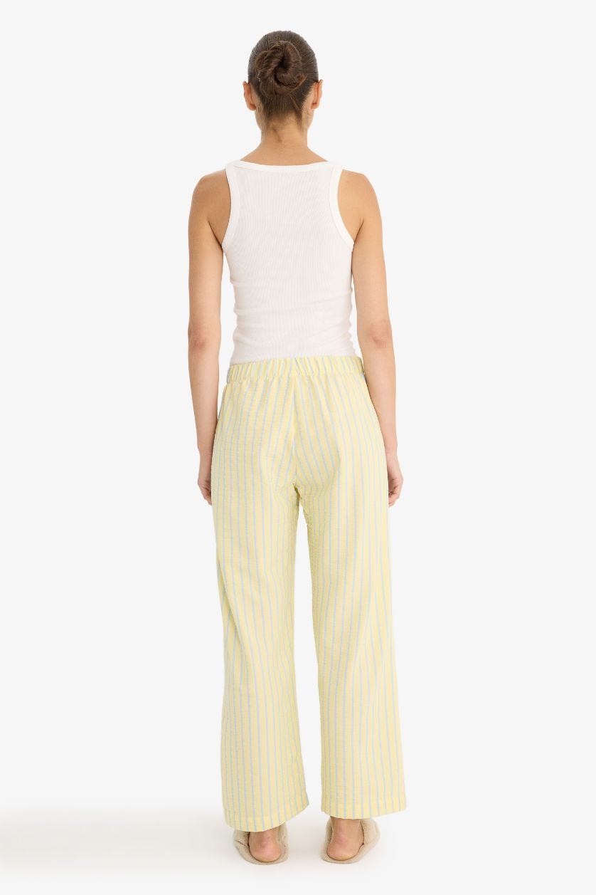 Kadın Açık Sarı Regular Fit Gofre Dokulu Çizgili Pijama Altı