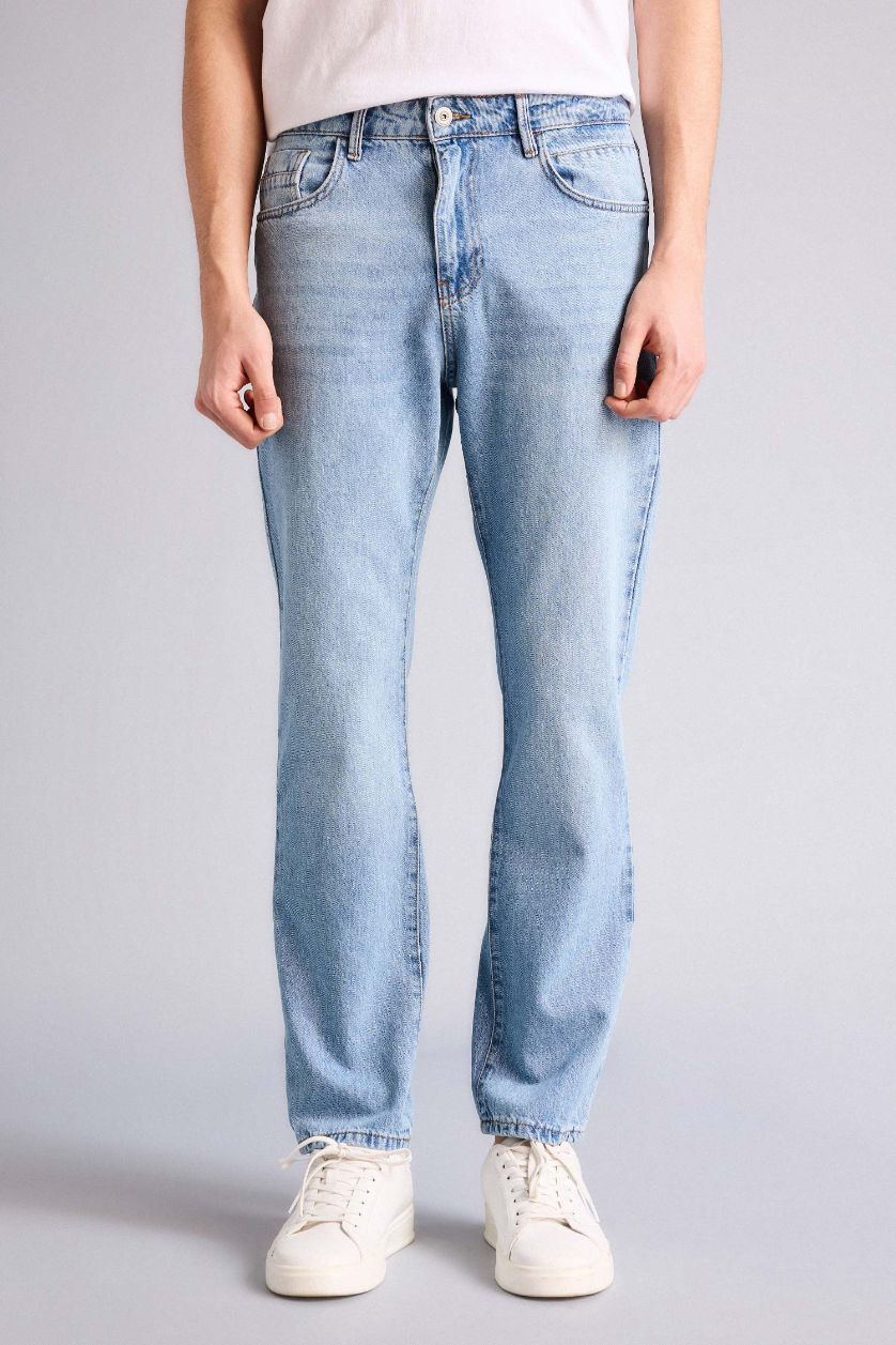 رجال أزرق فاتح بنطرون قصة مستقيمة