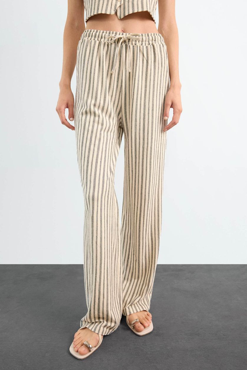 Kadın Ekru Fitted Çizgili Üç Cepli Uzun Pantolon