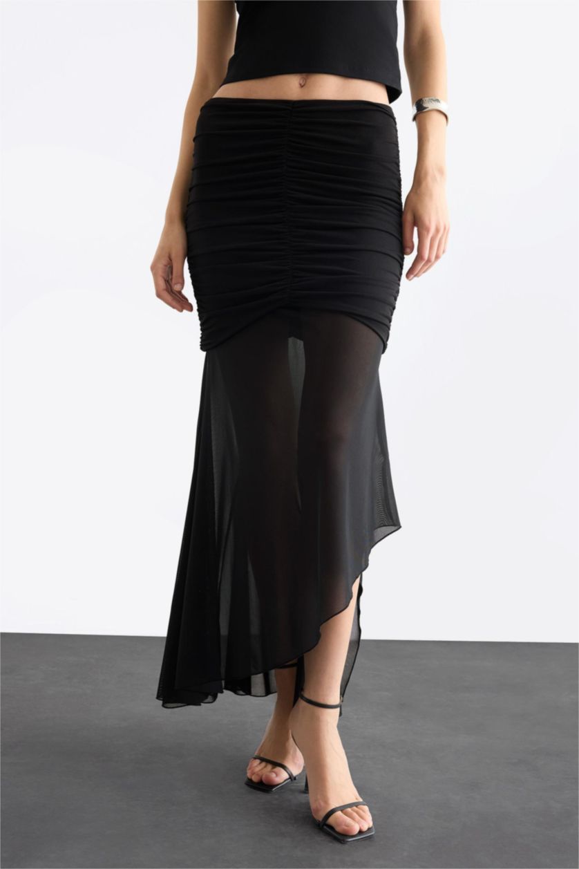Kadın Siyah Asimetrik Drapeli Midi Etek