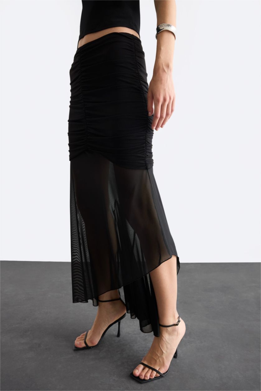 Kadın Siyah Asimetrik Drapeli Midi Etek