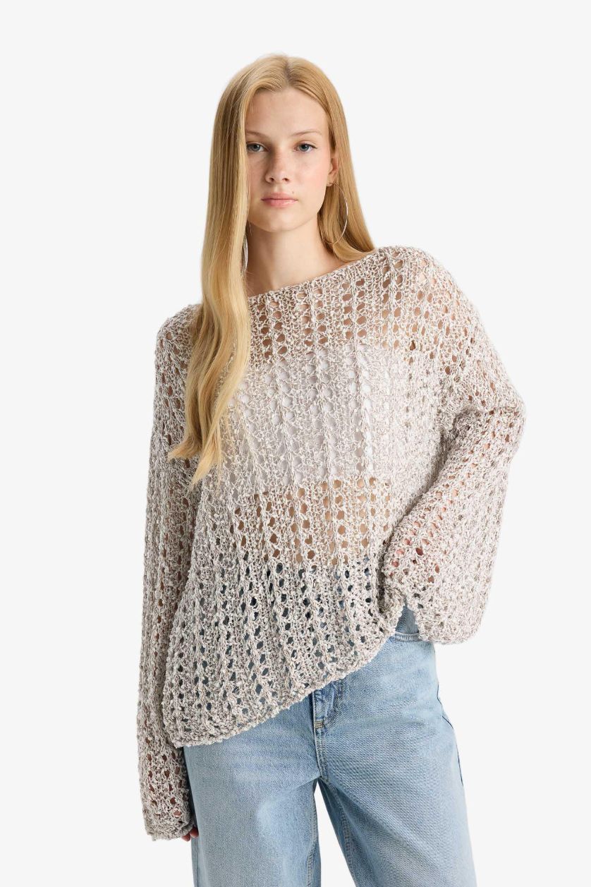 نساء بيج فاتح بلوزة كروشيه اوفر سايز بياخة عريضة