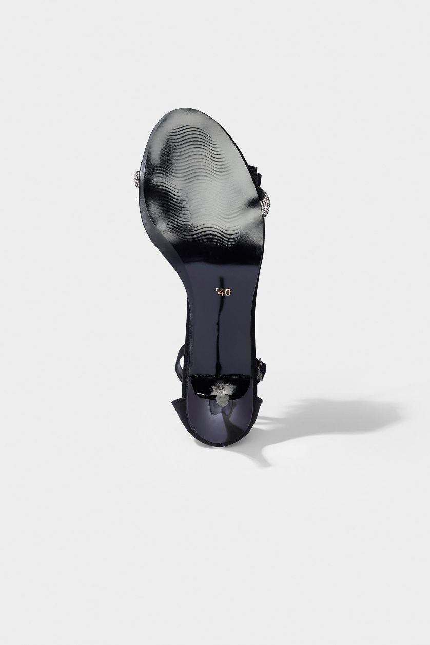 Kadın Siyah DCEY x DeFacto Kadın Taşlı Fiyonk Detaylı Topuklu Ayakkabı