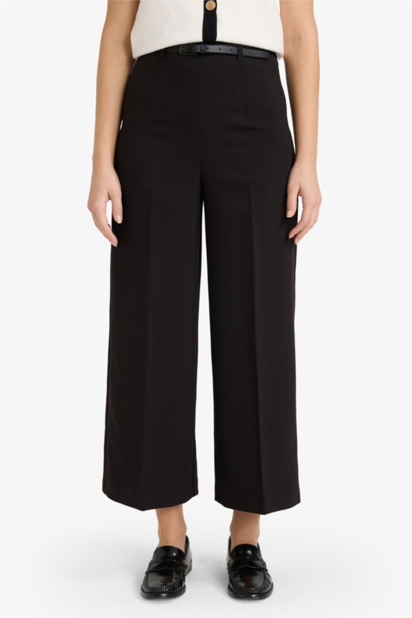 Woman Black Culotte Fit Double Pocket Trousers