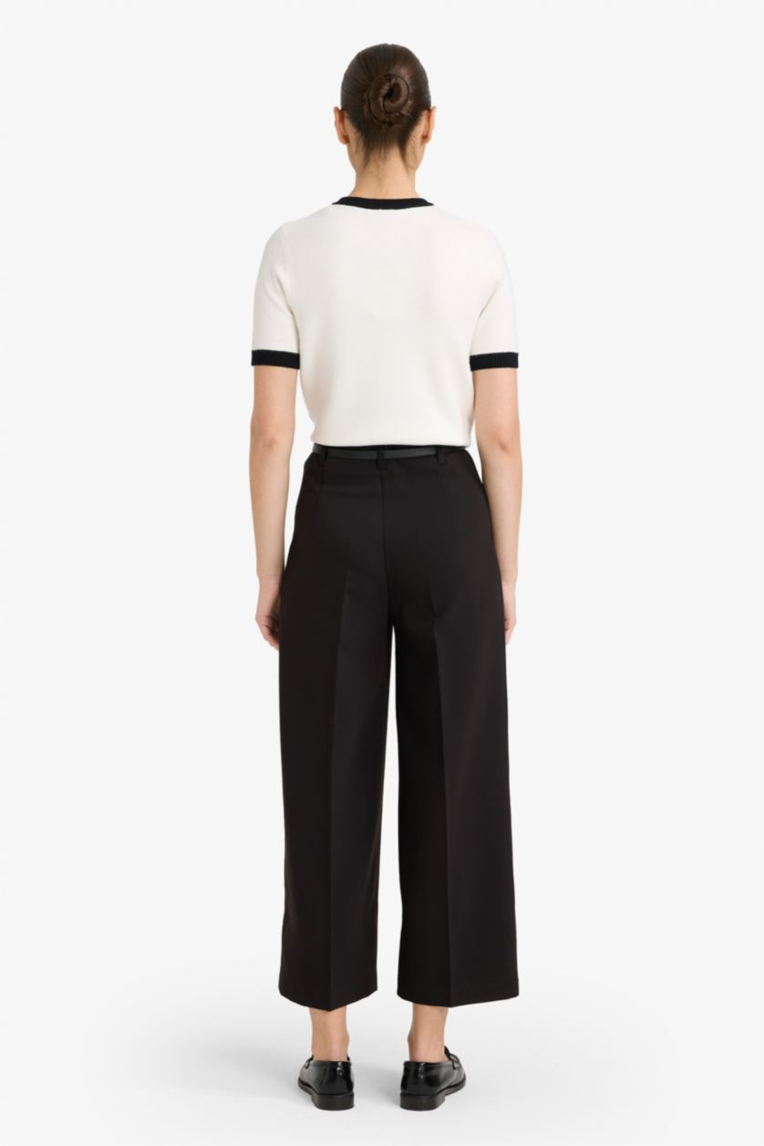Woman Black Culotte Fit Double Pocket Trousers