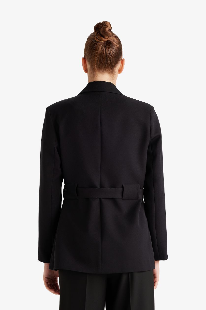 Kadın Siyah Regular Fıt Ceket Yaka Krep Blazer Ceket