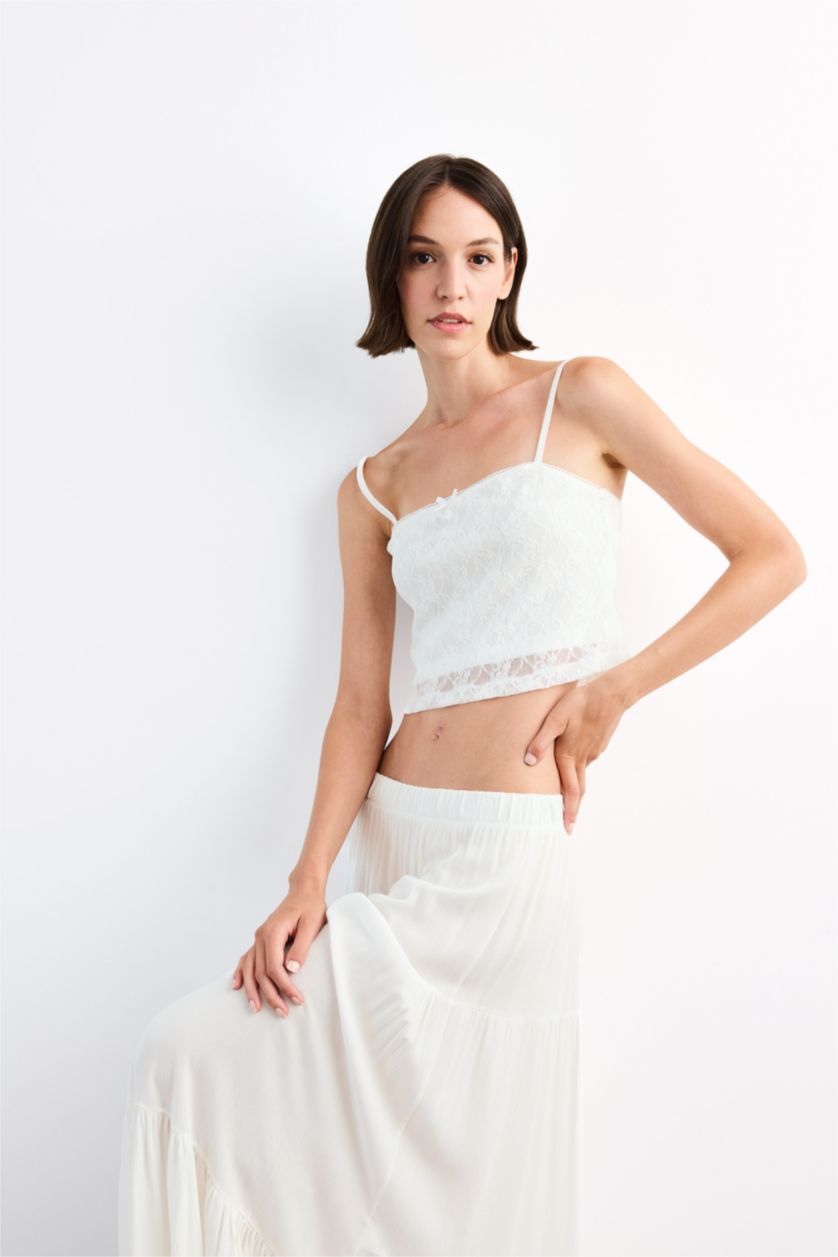 نساء أبيض فانيلة بالدانتيل مخصر