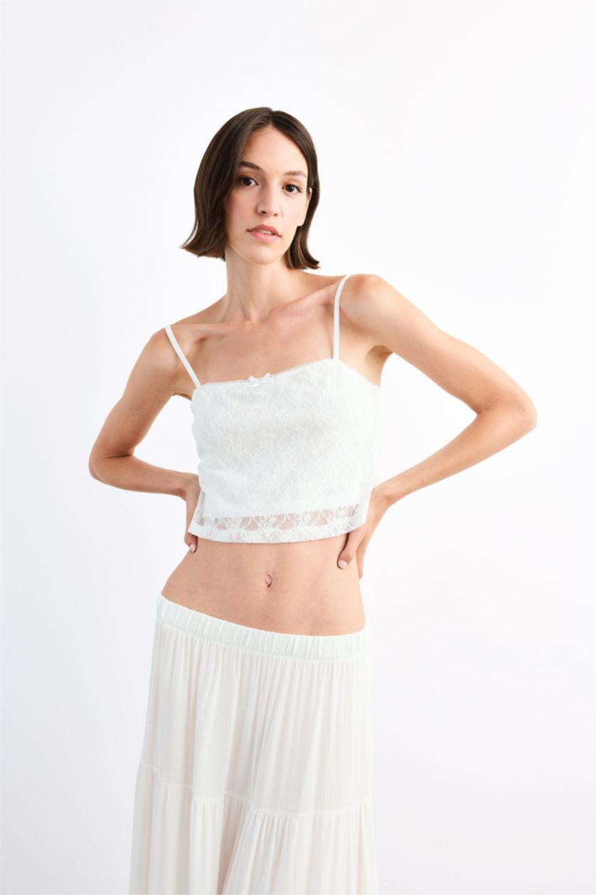 نساء أبيض فانيلة بالدانتيل مخصر