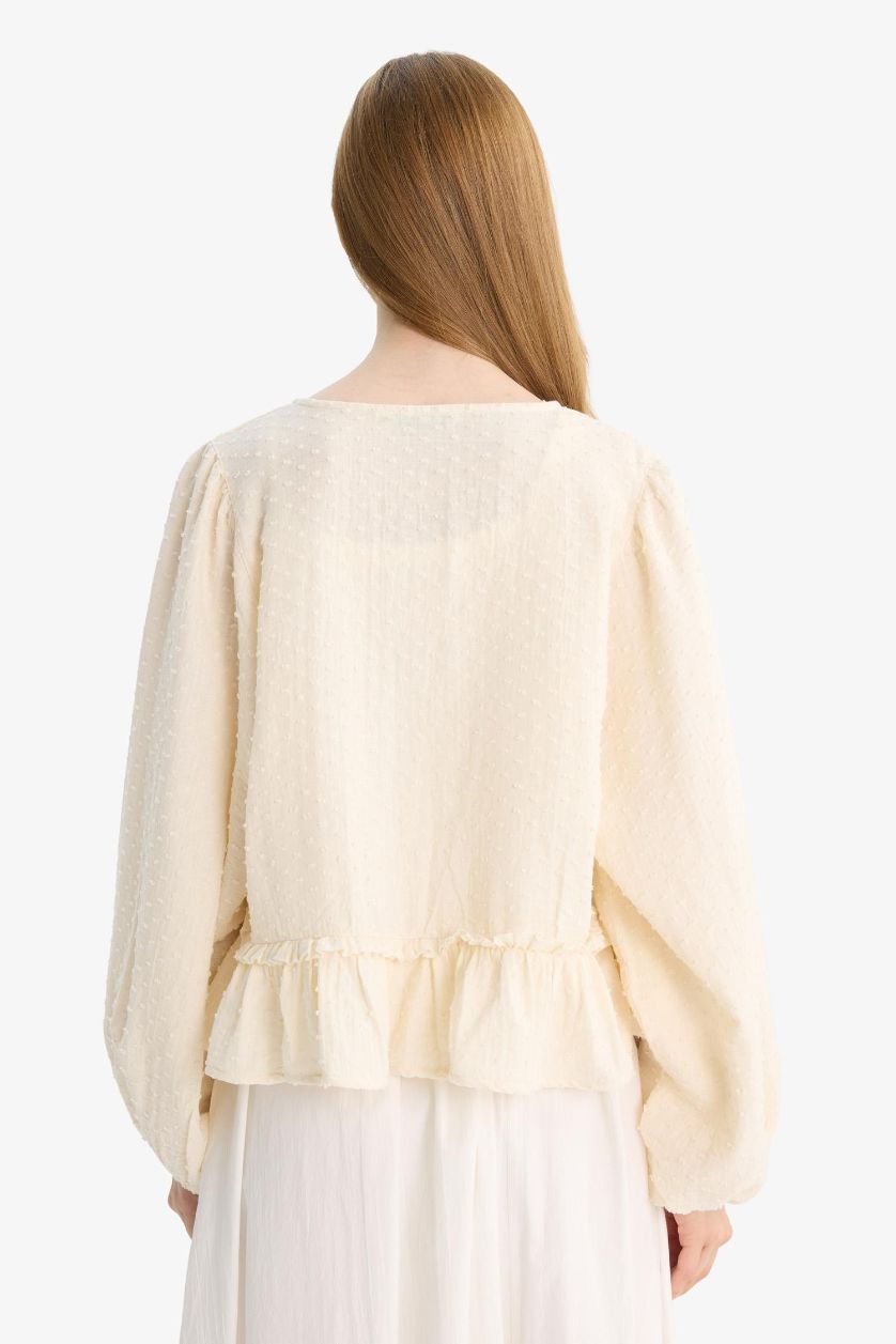 Woman Ecru Regular Fit Muslin V-Neck Long Sleeve Tunic