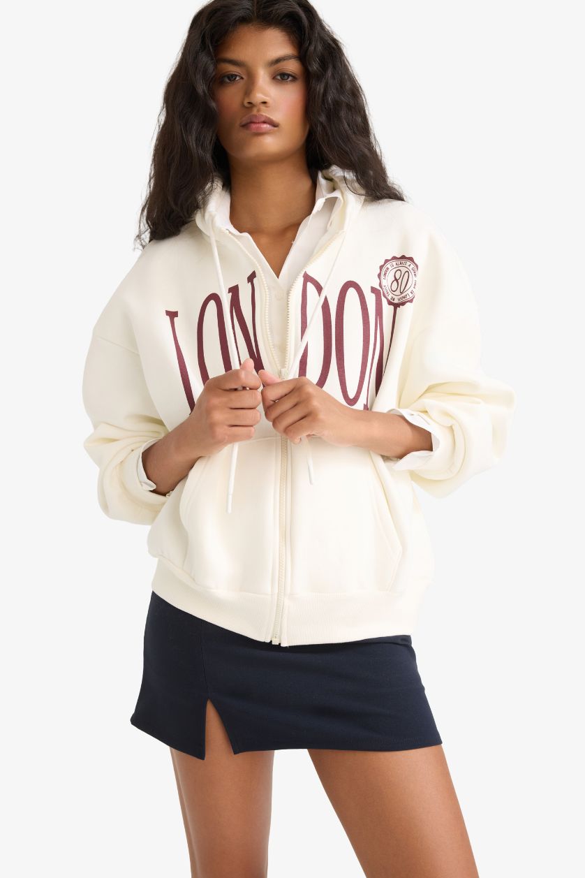 Kadın Açık Taş Oversize Geniş Kalıp Kapüşonlu Baskılı Fermuarlı Sweatshirt