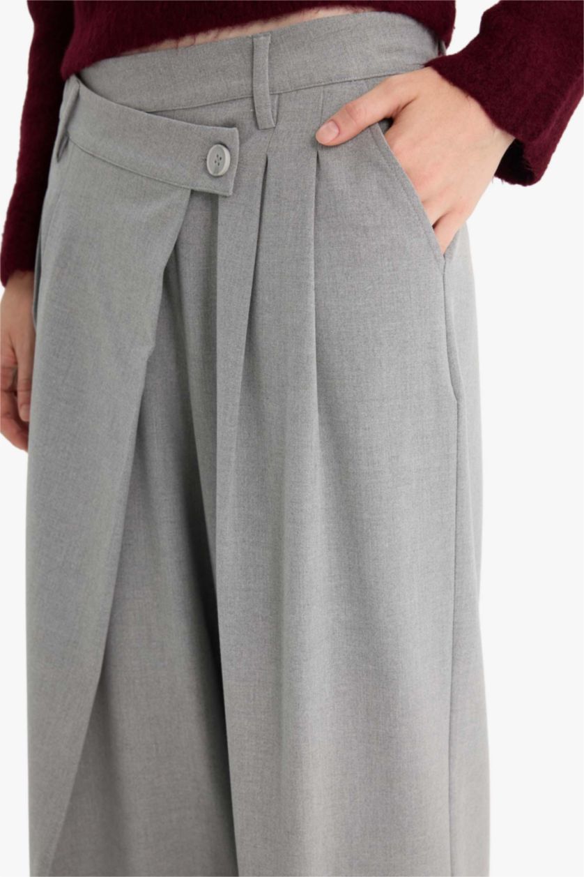 Women Light Grey Normal Waist Baggy Fit Trousers