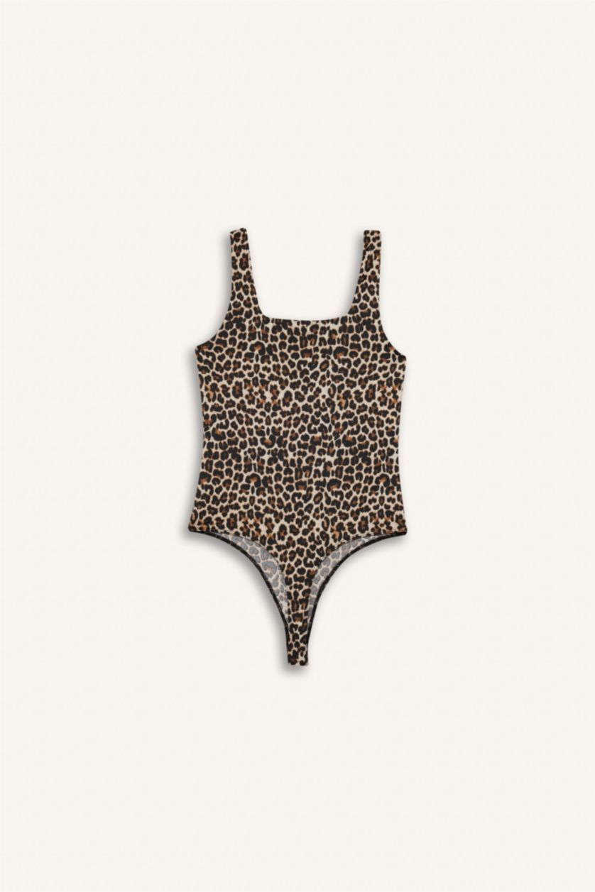 WOMAN Sand Square Neck Bodysuit
