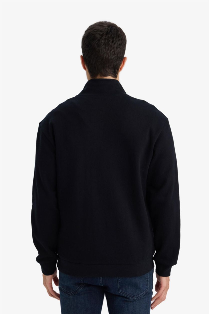 MAN Black Sweatshirt