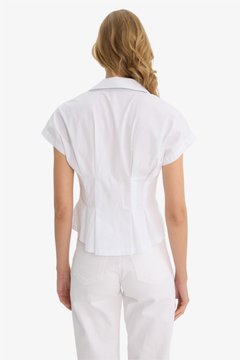 Kadın Beyaz Fıtted Ceket Yaka Poplin Kısa Kollu Gömlek