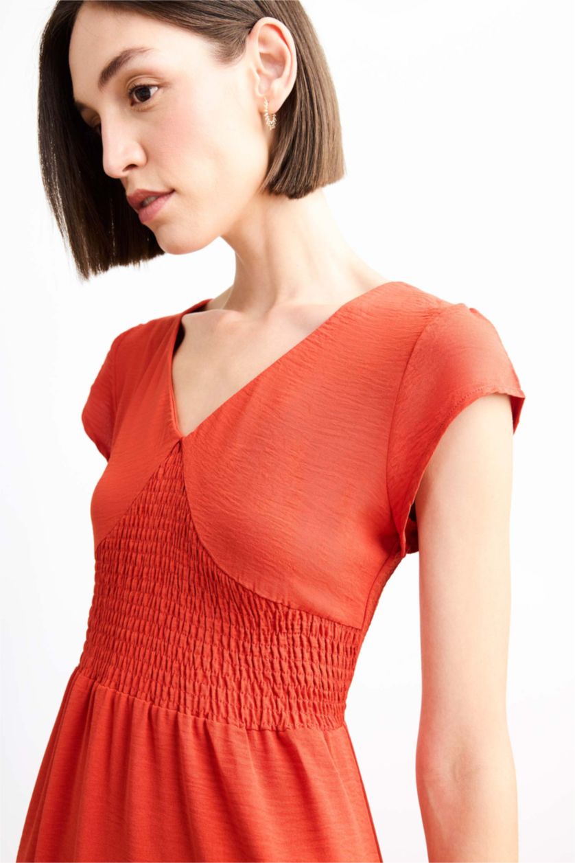 Kadın Kiremit Fitted V Yaka Kısa Kollu Midi Elbise