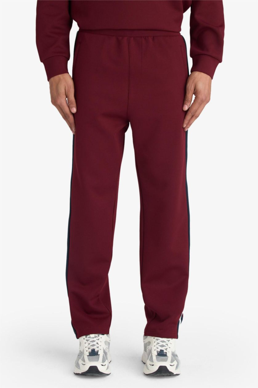 Man Bordeaux Standard Fit Jogger Pants