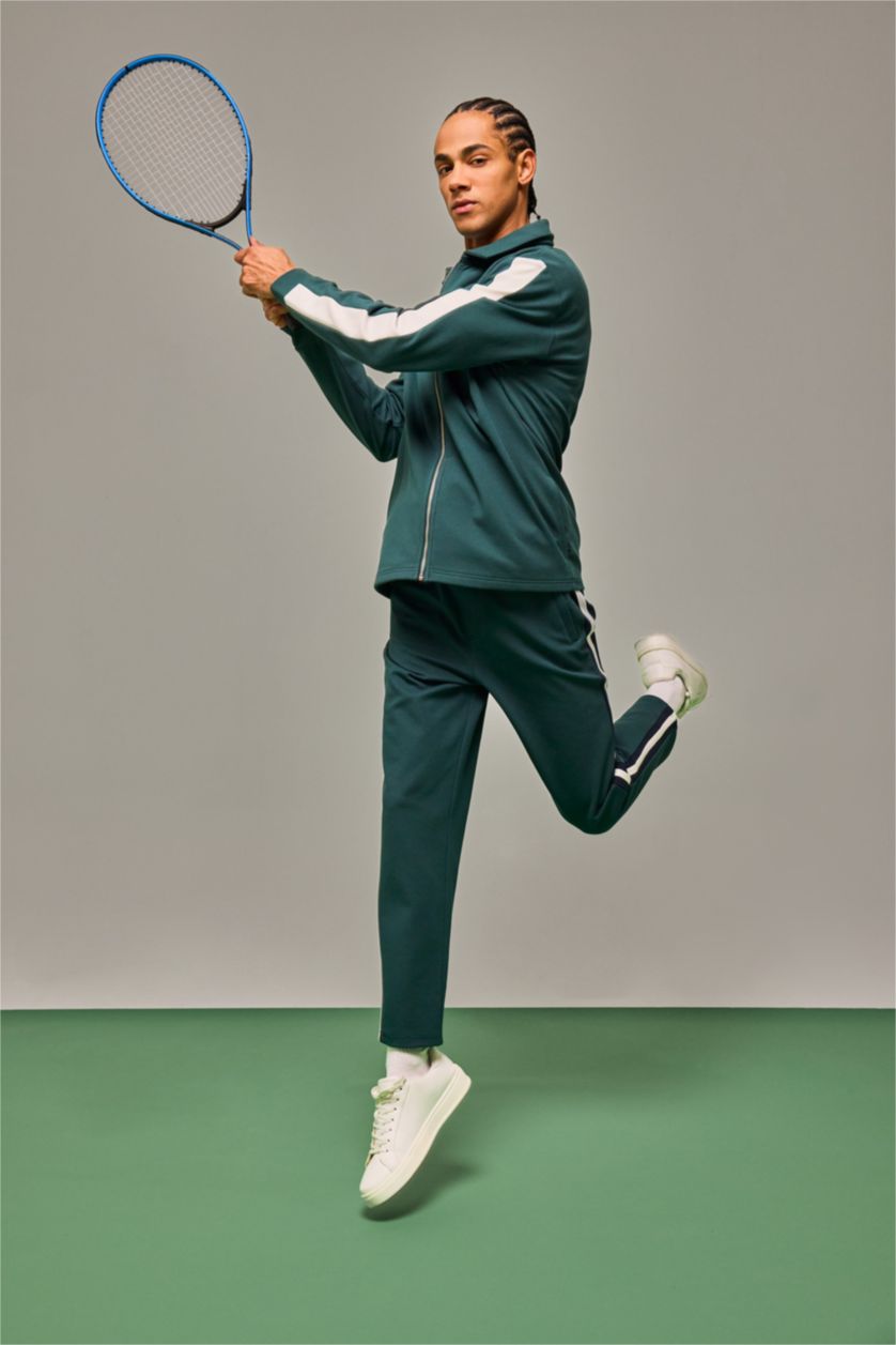 Man Dark Green Standard Fit Jogger