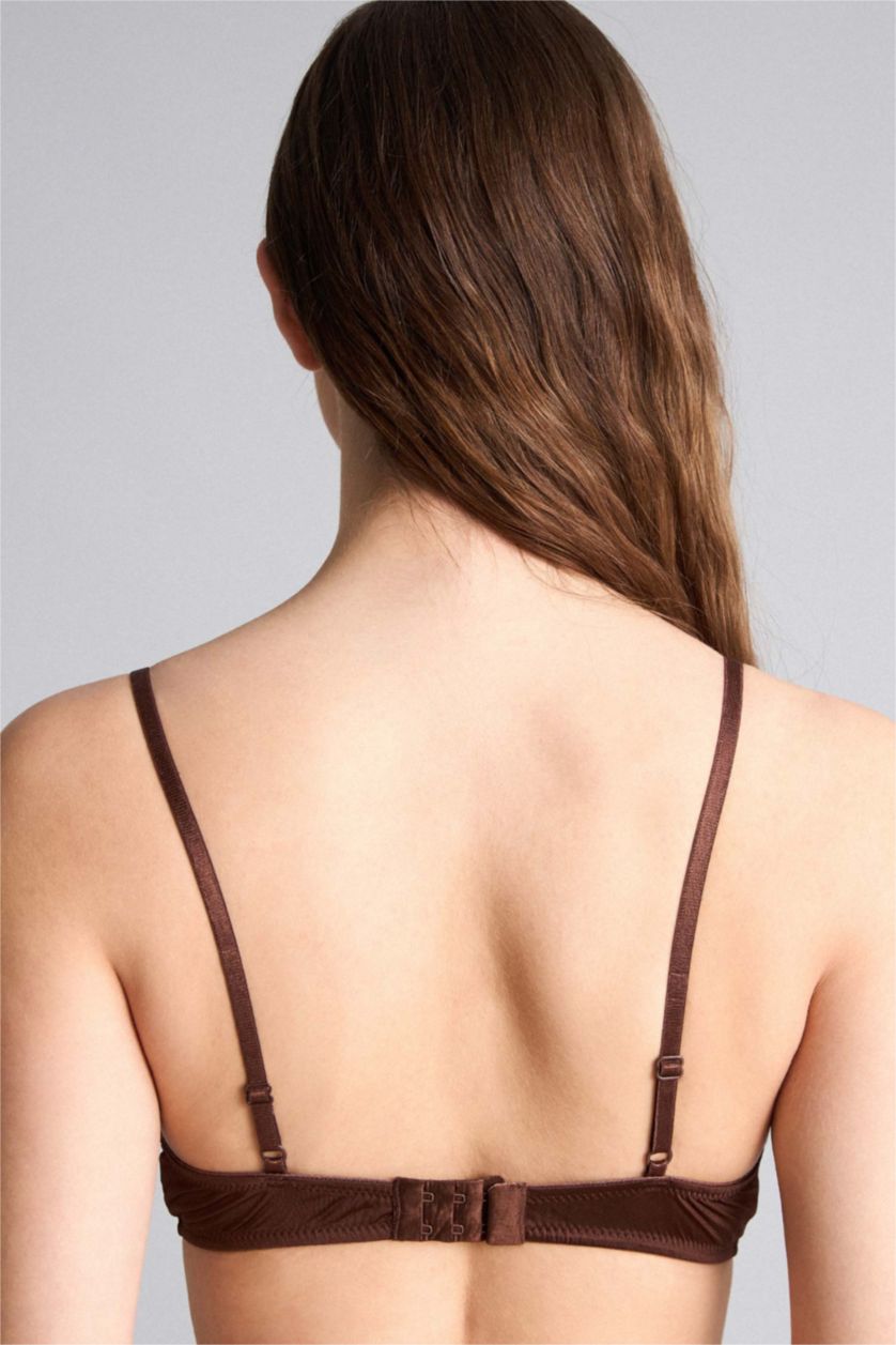 WOMAN Brown Wireless with Lace Bra