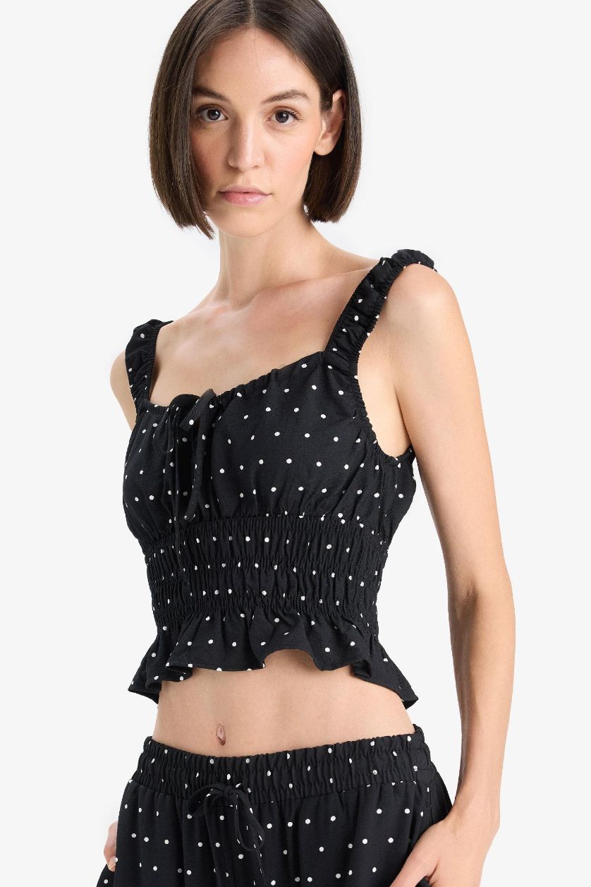 WOMAN Black Slim Fit Crew Neck Polka Dot Sleeveless Blouse