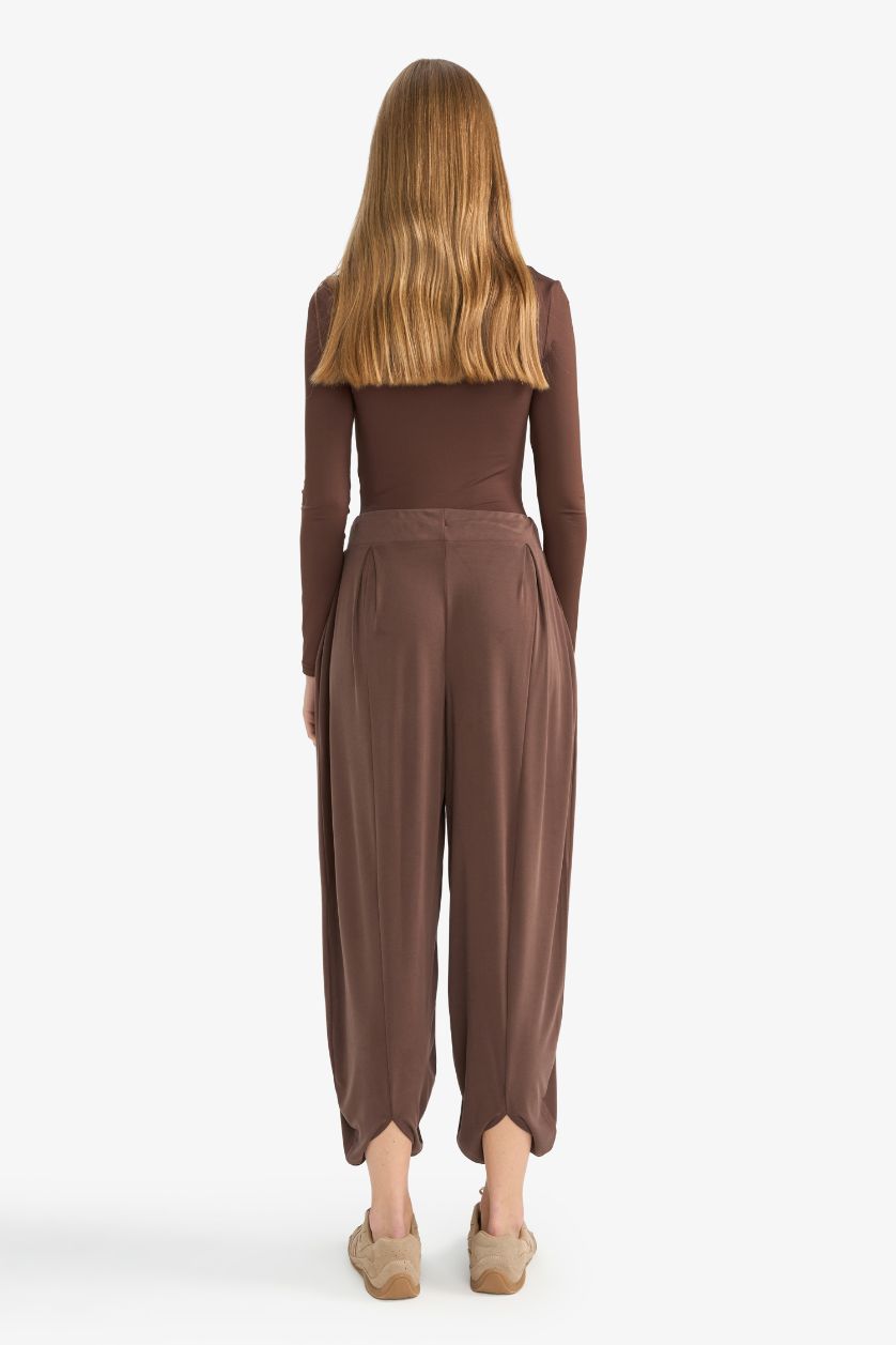Kadın Koyu Kahve Oversıze Modal Pantolon