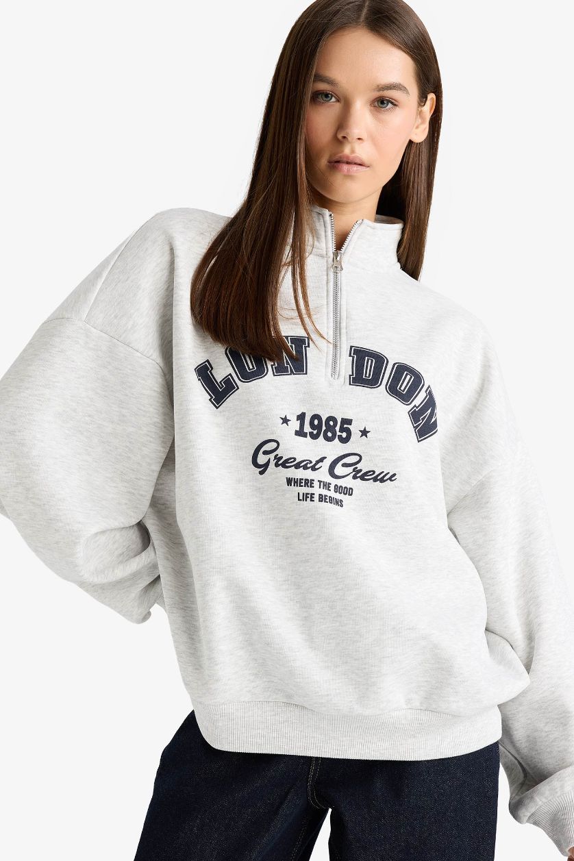 Kadın Gri Melanj Overshırt Fıt Yarım Fermuarlı Baskılı Kalın Kumaş Sweatshirt