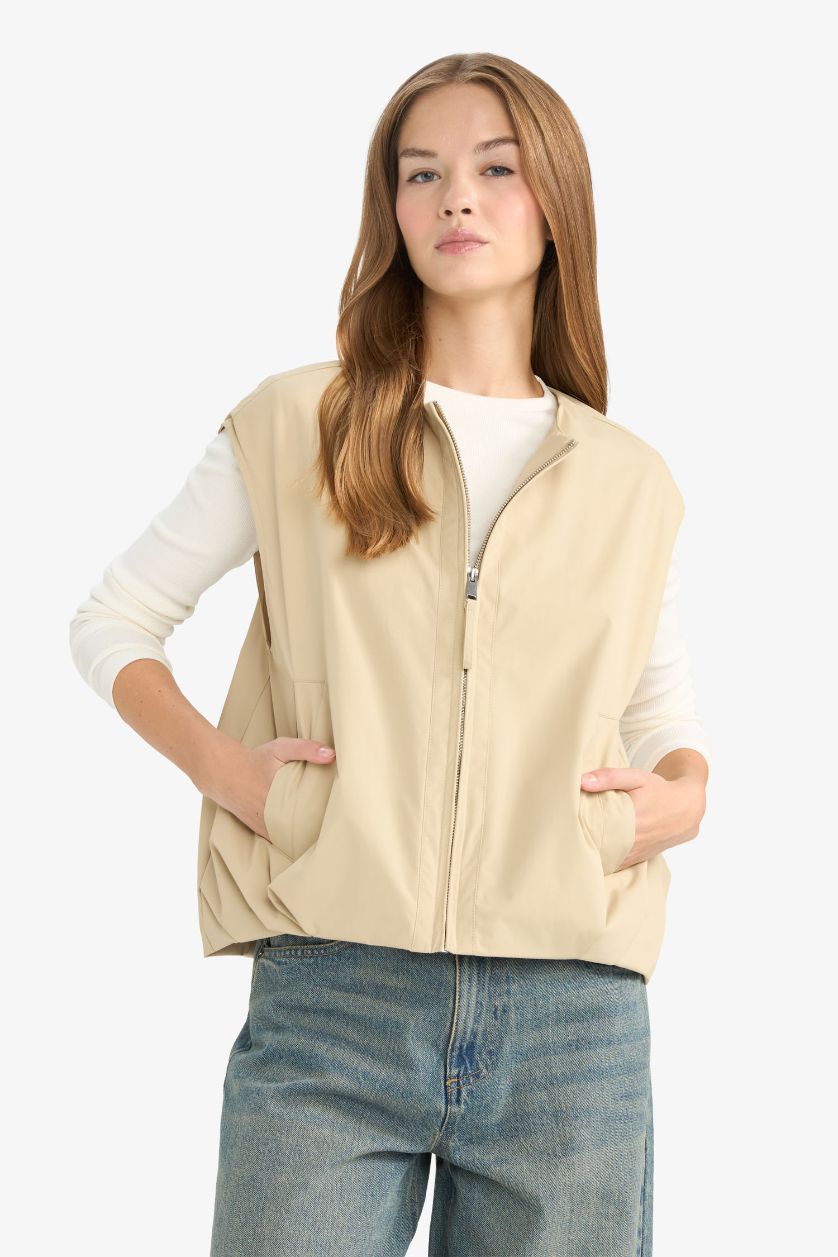 Kadın Bej Regular Fıt Dik Yaka Twill Yelek