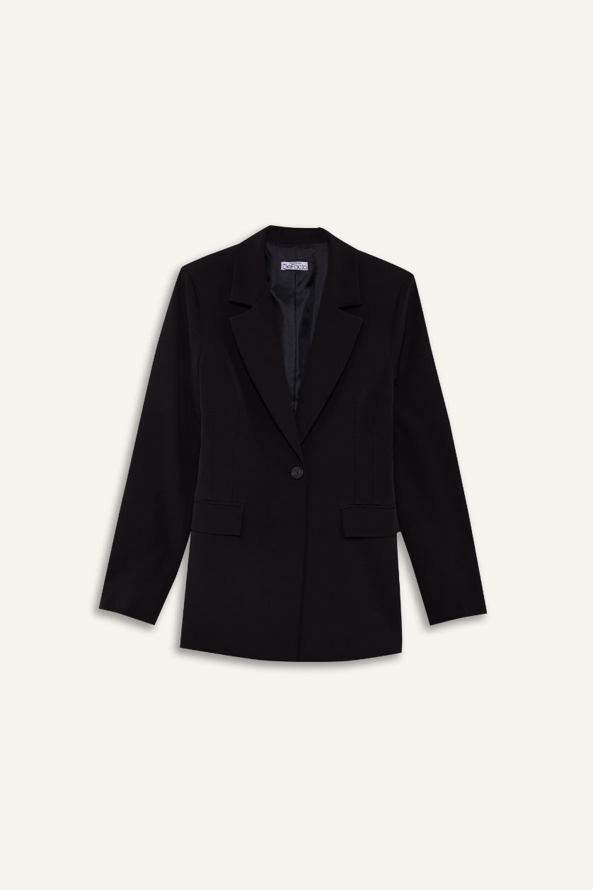 Woman Black Regular Fit Blazer