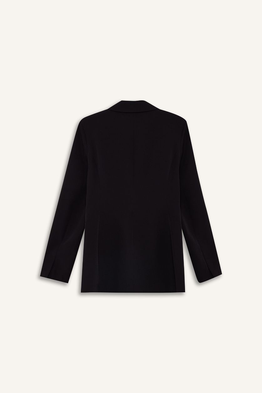 Woman Black Regular Fit Blazer