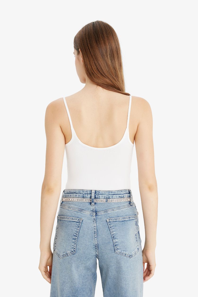 Kadın Kırık Beyaz İnce Askılı Basıc Çıtçıtlı Body
