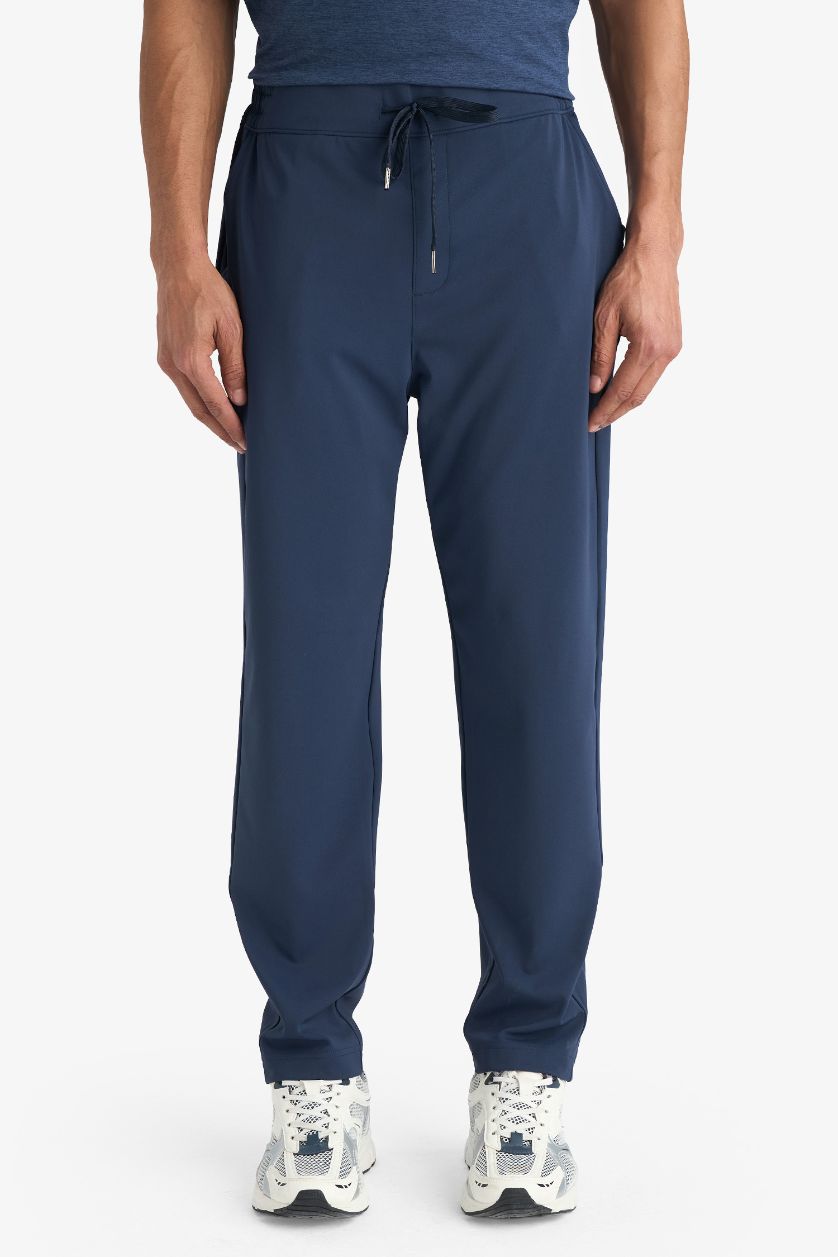 Man NAVY Slim Fit Jogger