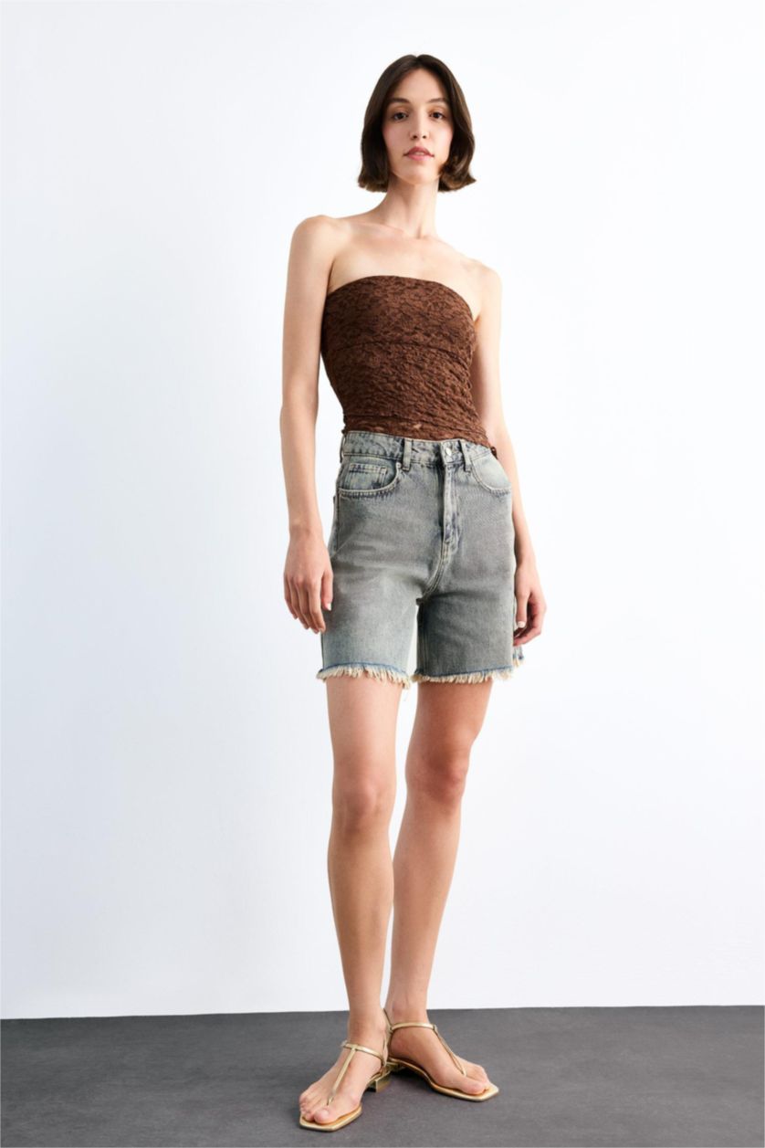 نساء نيلي فاتح شورت جينز قصير قصة عادية