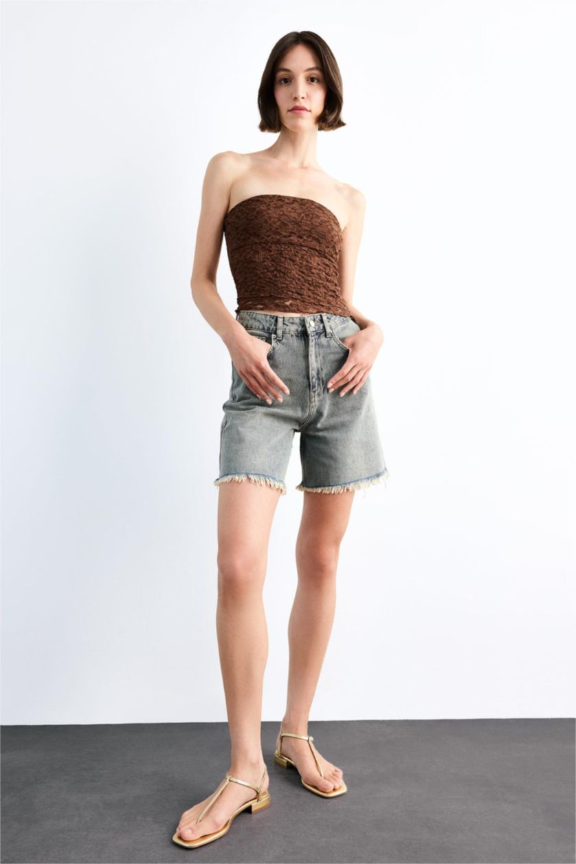 نساء نيلي فاتح شورت جينز قصير قصة عادية