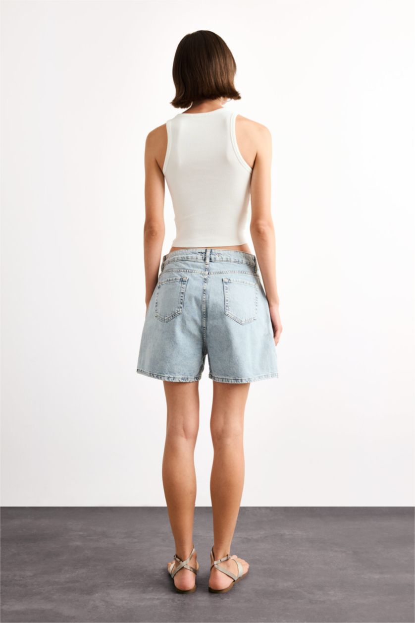 Kadın Açık İndigo Regular Fıt Jean Şort