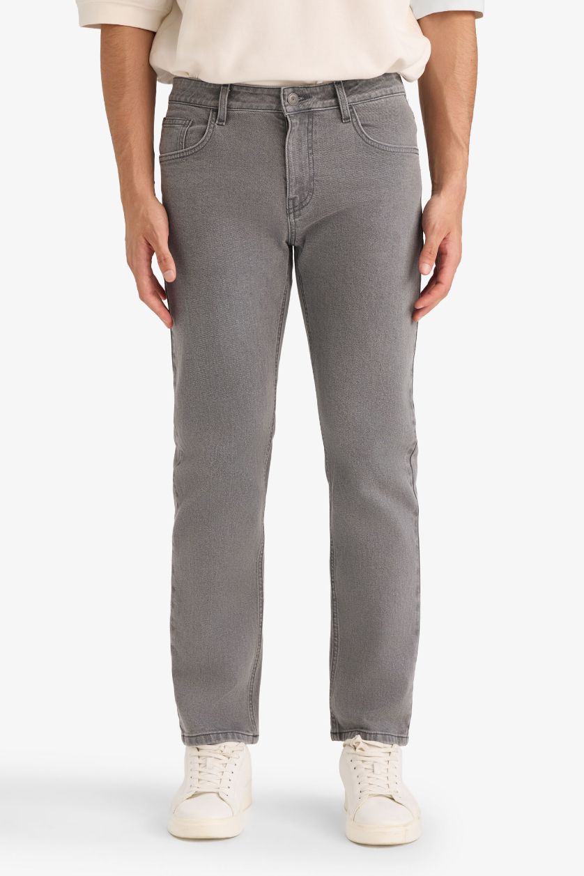MAN Grey Sergio Regular Fit Jeans