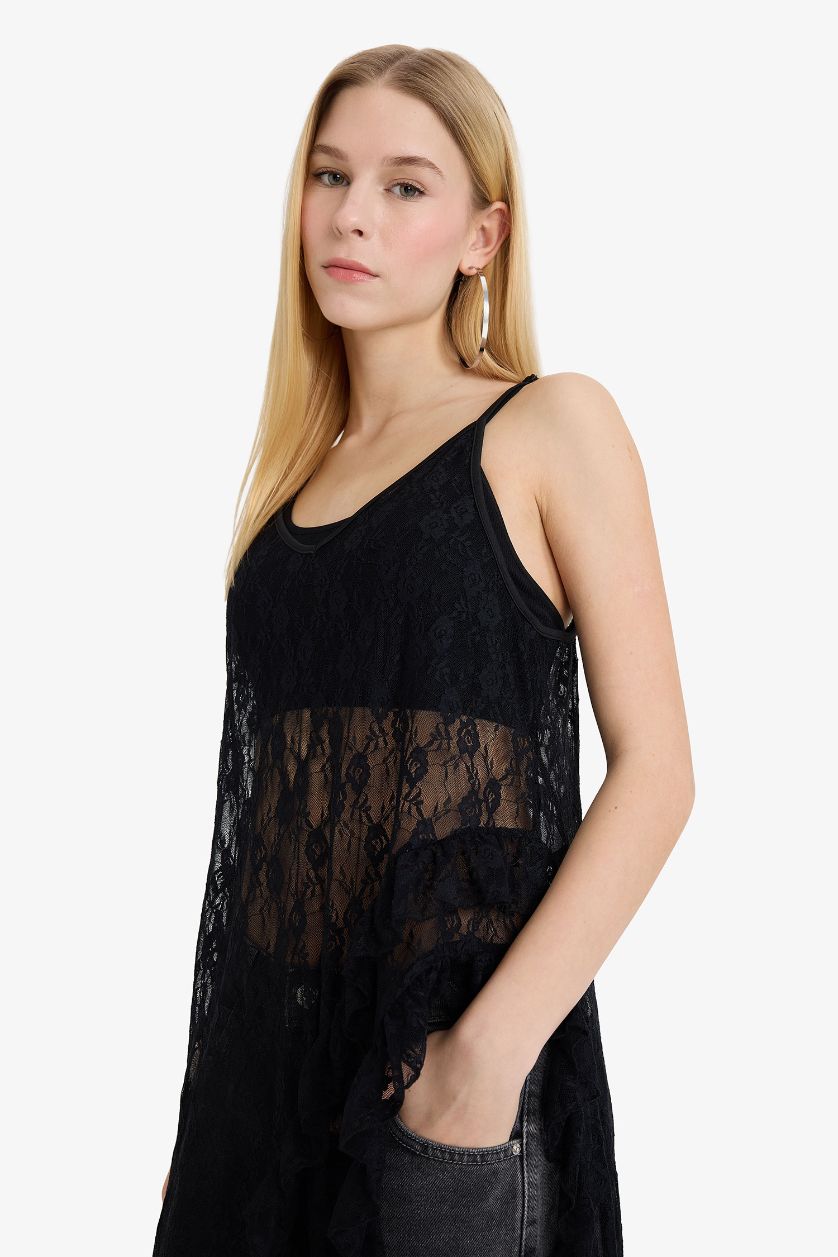 FEMME Noir Robe maxi en dentelle à bretelles et col V Coupe trapèze