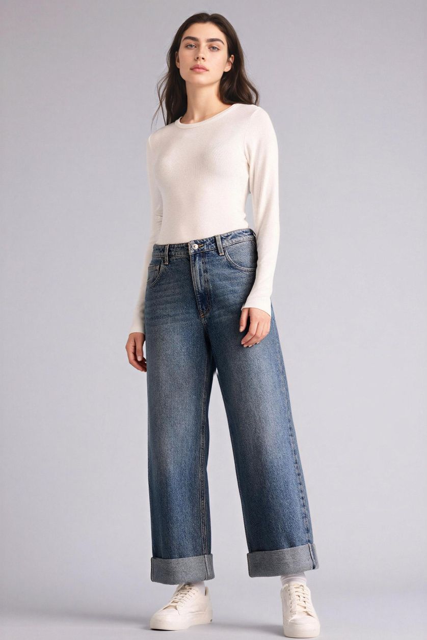 Kadın Koyu Mavi Baggy Fıt Yüksek Bel Katlamalı Paça Jean Pantolon