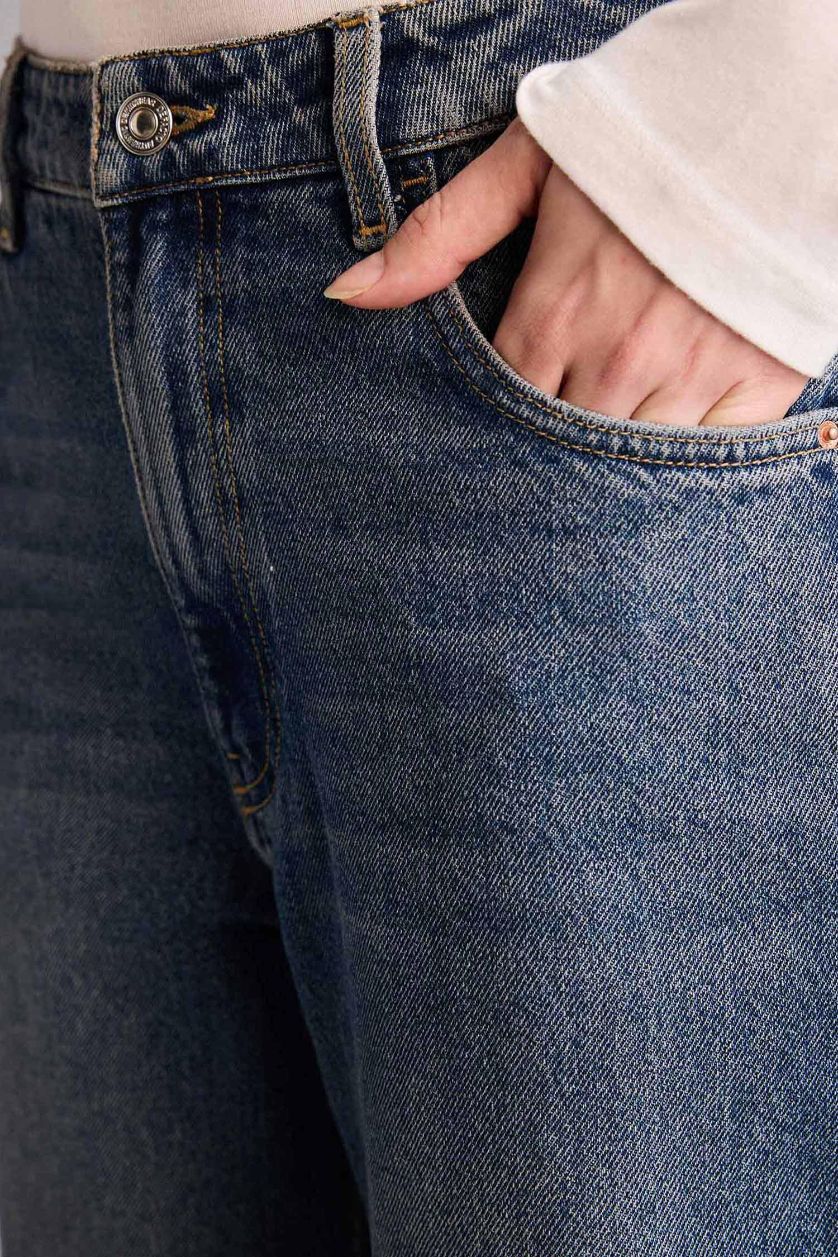 Kadın Koyu Mavi Baggy Fıt Yüksek Bel Katlamalı Paça Jean Pantolon