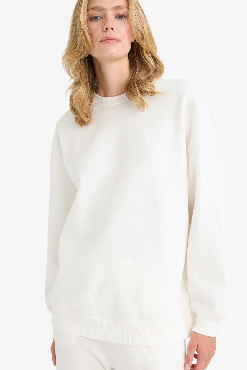 Kadın Ekru Oversize Geniş Kalıp Bisiklet Yaka Basic Düz Kalın Sweatshirt