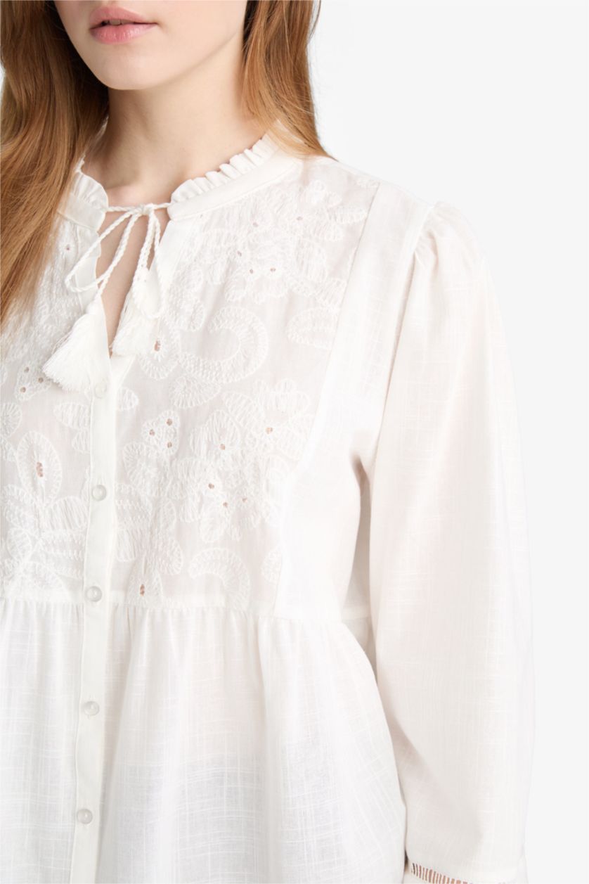 Woman Ecru Relax Fit Frilly Long Sleeve Shirt