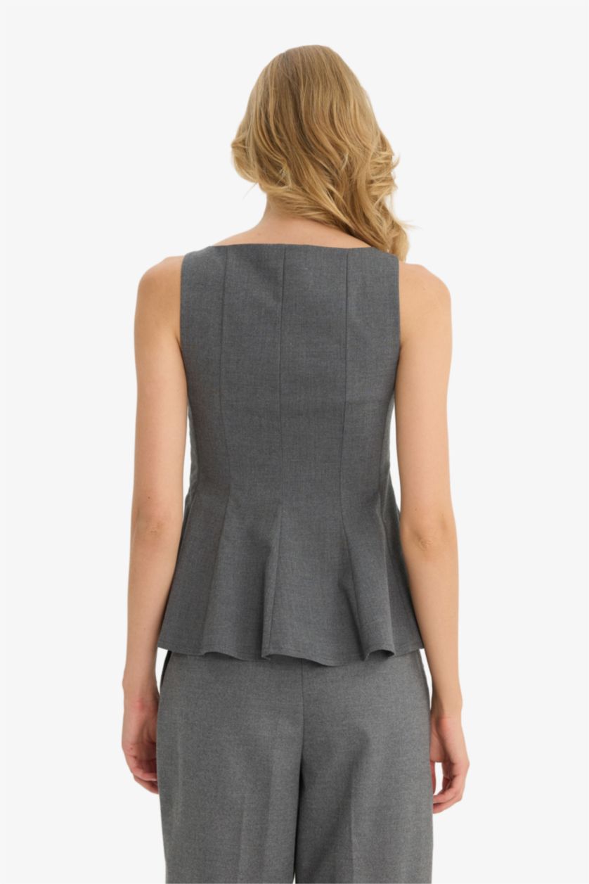 Kadın Gri Fıtted Kayık Yaka Kolsuz Bluz