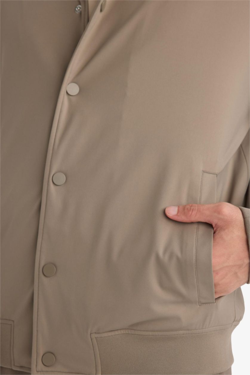 Erkek Meşe Yeşili Esnek Slim Fıt Kolej Yaka Mont